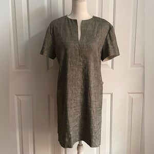 NWT THEORY Sharkskin Crunch, Slit Front Shift Dress, Black/Ivory, Size M